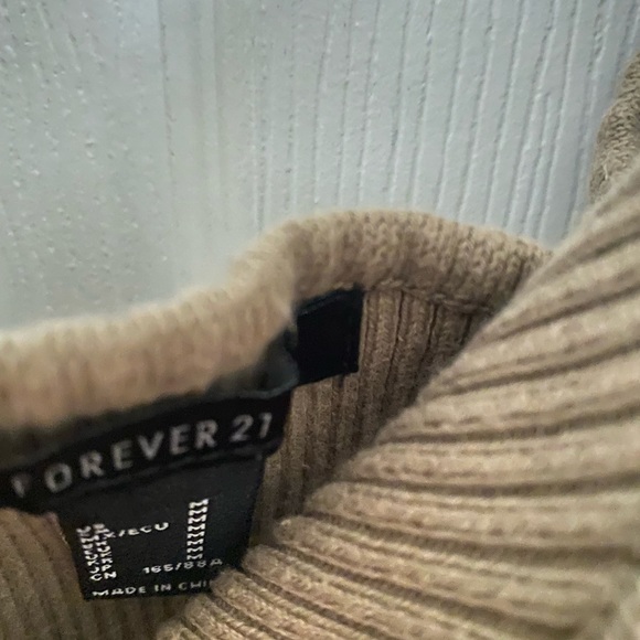 Tank top. - Picture 2 of 2